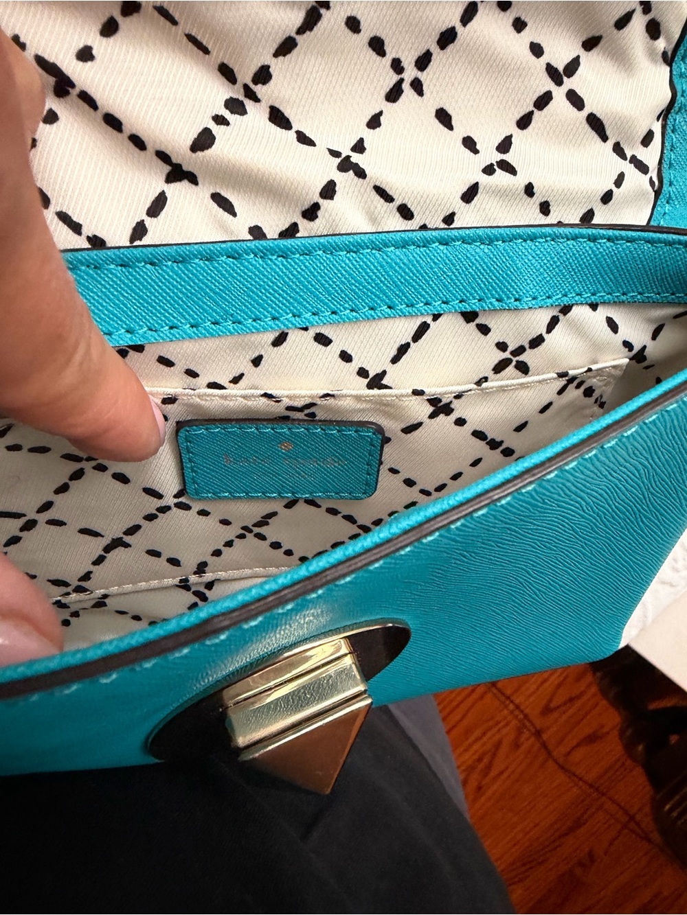 Kate Spade Teal Crossbody Shoulder Bag with Gold Clasp - Picture 6 of 13